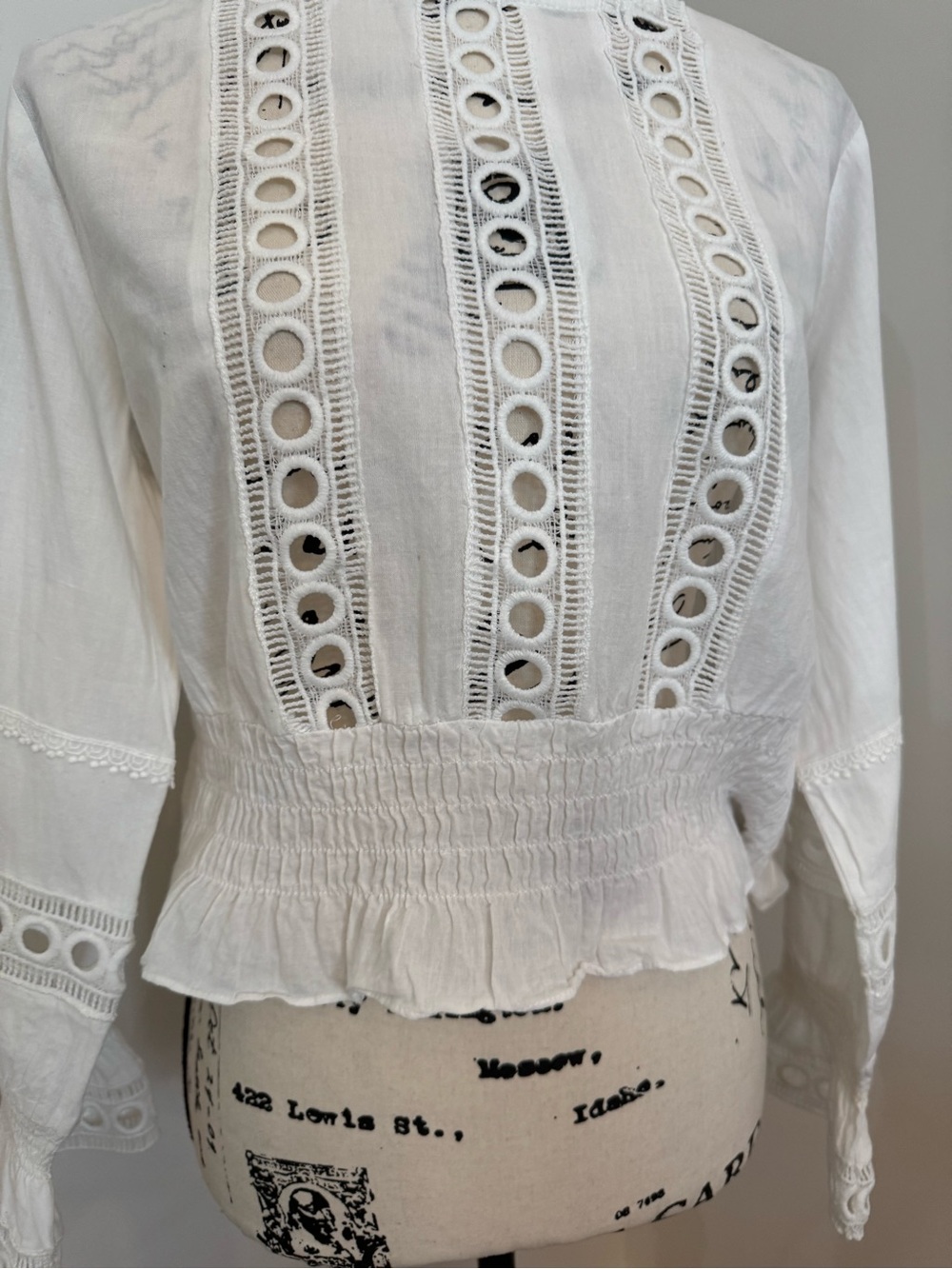 Lush White Eyelet Lace Blouse Small Boho Peasant Smocked Waist Romantic Cottage - Picture 2 of 11